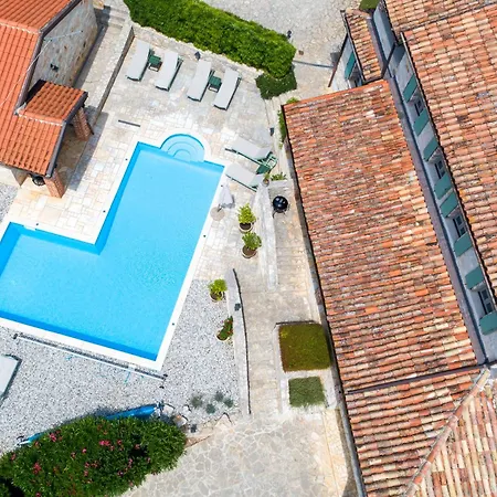 Rustic Istrian Villa Amyra With Pool Sveti Lovreč Pazenatički